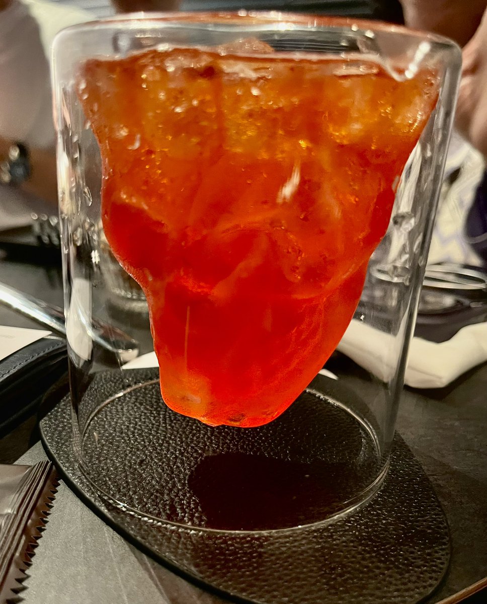 you19443's tweet photo. 約2年ぶりに投資家バーに🏃

当時の気持ちを思い出すと同時に、
お客様の気持ちを学ばせていただく素敵な時間でした。

https://t.co/1sqJFWZchm
#投資家バー https://t.co/HMpNznWC1o