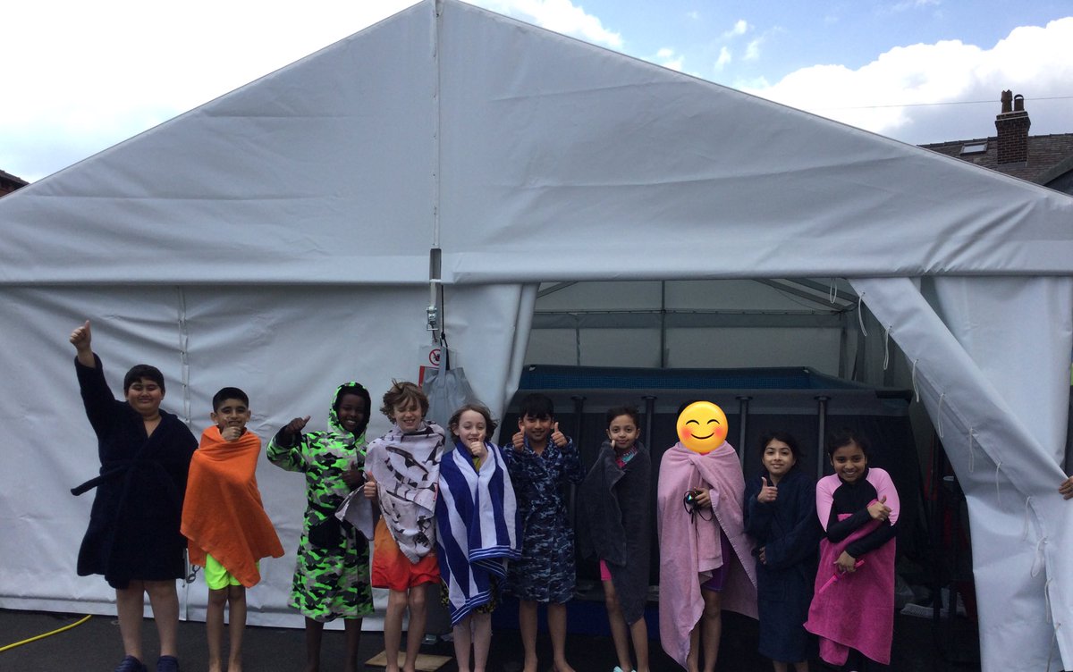 StThomas_CE's tweet photo. Our Year 5 swimmers are ready for their lesson in our portable swimming pool. 🏊🏼‍♂️💦 #sthPE #keepactive #skillsforlife https://t.co/516ElnJfql