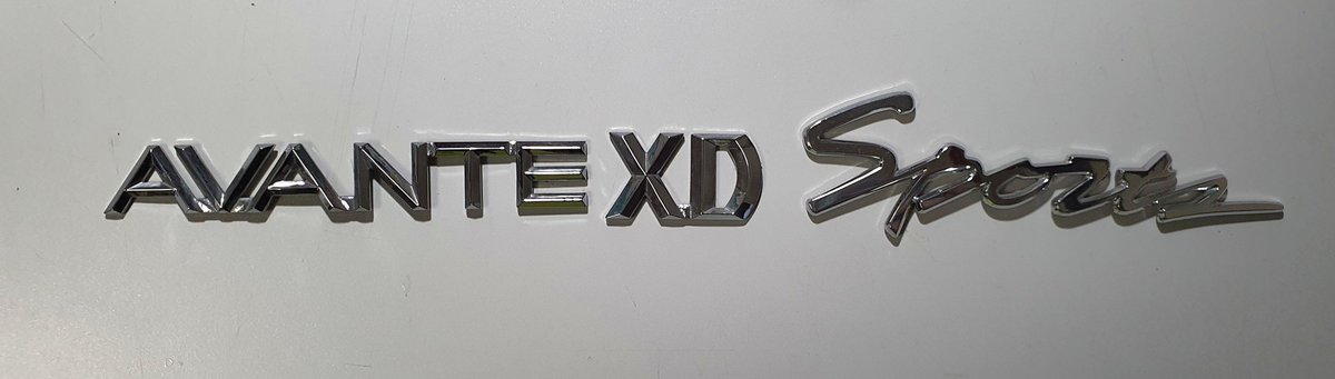 xsn2005's tweet photo. 2023년 4월 19일,

서울33더2750 아반떼 XD는 21년 1달 5일 간의 임무를 마치고 새로운 모습을 찾아 끝 없는 여행에 나섰습니다.

그의 모습, 소리, 향기를 모두 잊어 버려도
그와 함께 자라왔다는 것은 잊지 않겠습니다.

떠나는 이에게 박수를, 키스를, 응원을,
그리고 행복을! https://t.co/82GvfW9ei9