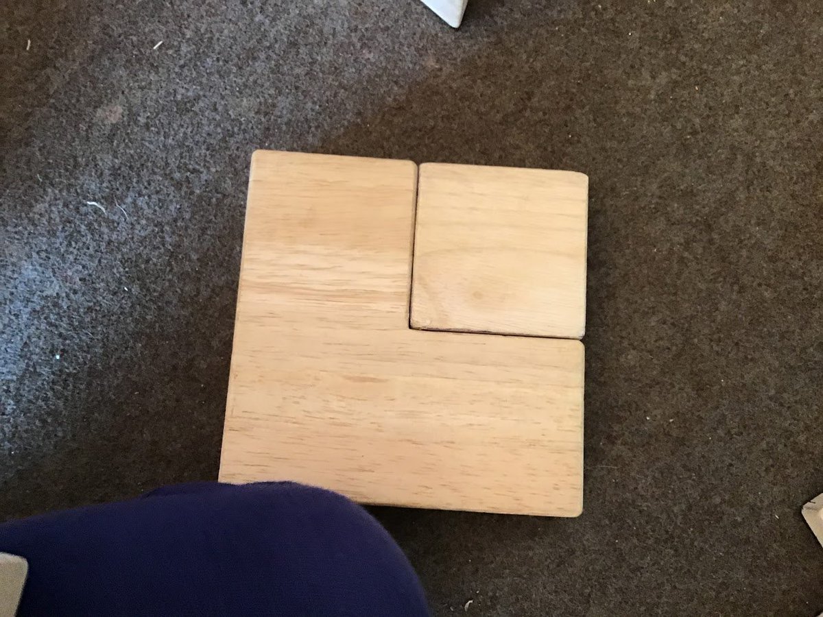 Simon_Gregg's tweet photo. Look, Simon, three plus one equals four!
#UnitBlocks https://t.co/HAVJP4WIYC