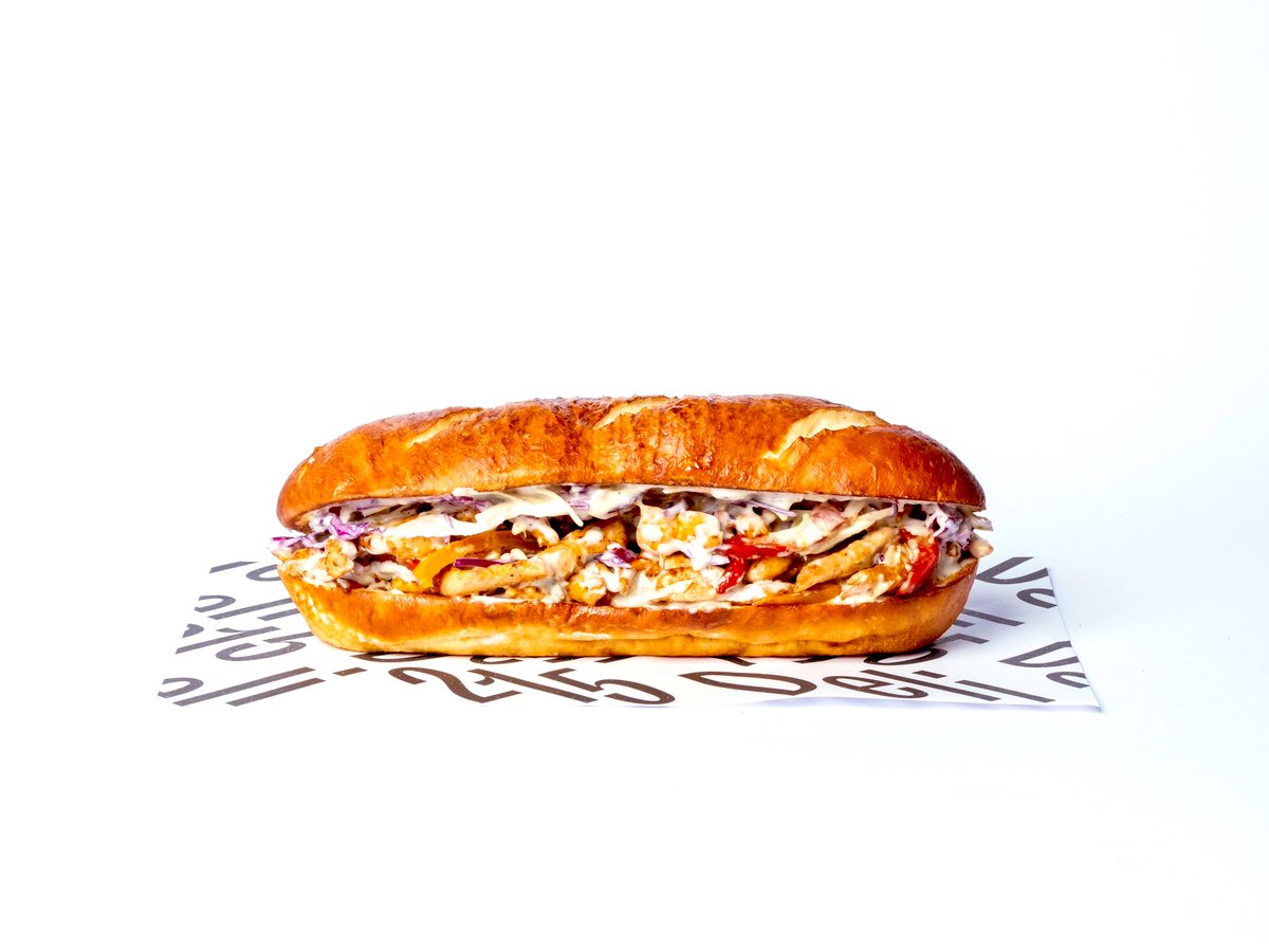 215Deli's tweet photo. ساندوتش الدجاج بالرانش الآن متوفر في ٢١٥ ديلي
Chicken ranch sandwich is now available at 215 Deli https://t.co/M3x1MXtlPA