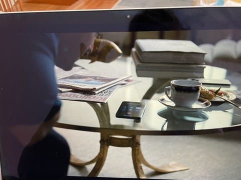 ESGEllen's tweet photo. Hey - that's my mag! @Kiplinger Personal Finance Marks HBO Debut -- The iconic monthly personal finance magazine was spotted on the coffee table in the Park Avenue home of media mogul Logan Roy. https://t.co/iXS0uwtI5X