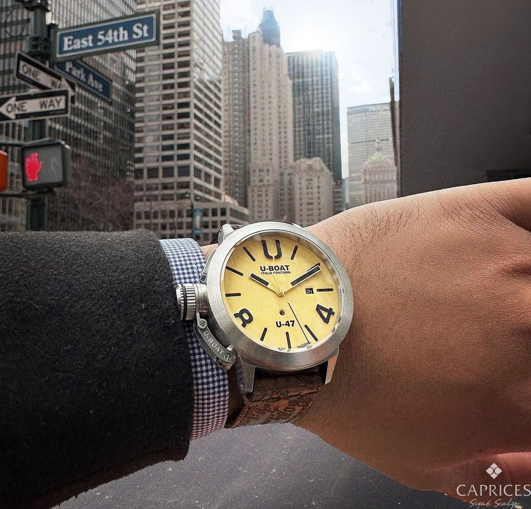 Experience the class and sophistication of New York with U-BOAT watches. Discover the unique design and exceptional craftsmanship at Caprices Signé Scalzo. #CapricesSignéScalzo #UBoat #UBoatWatches #Watches #NewYorkElegance #LuxuryWatches #MontrealWatches #BijouxMontreal