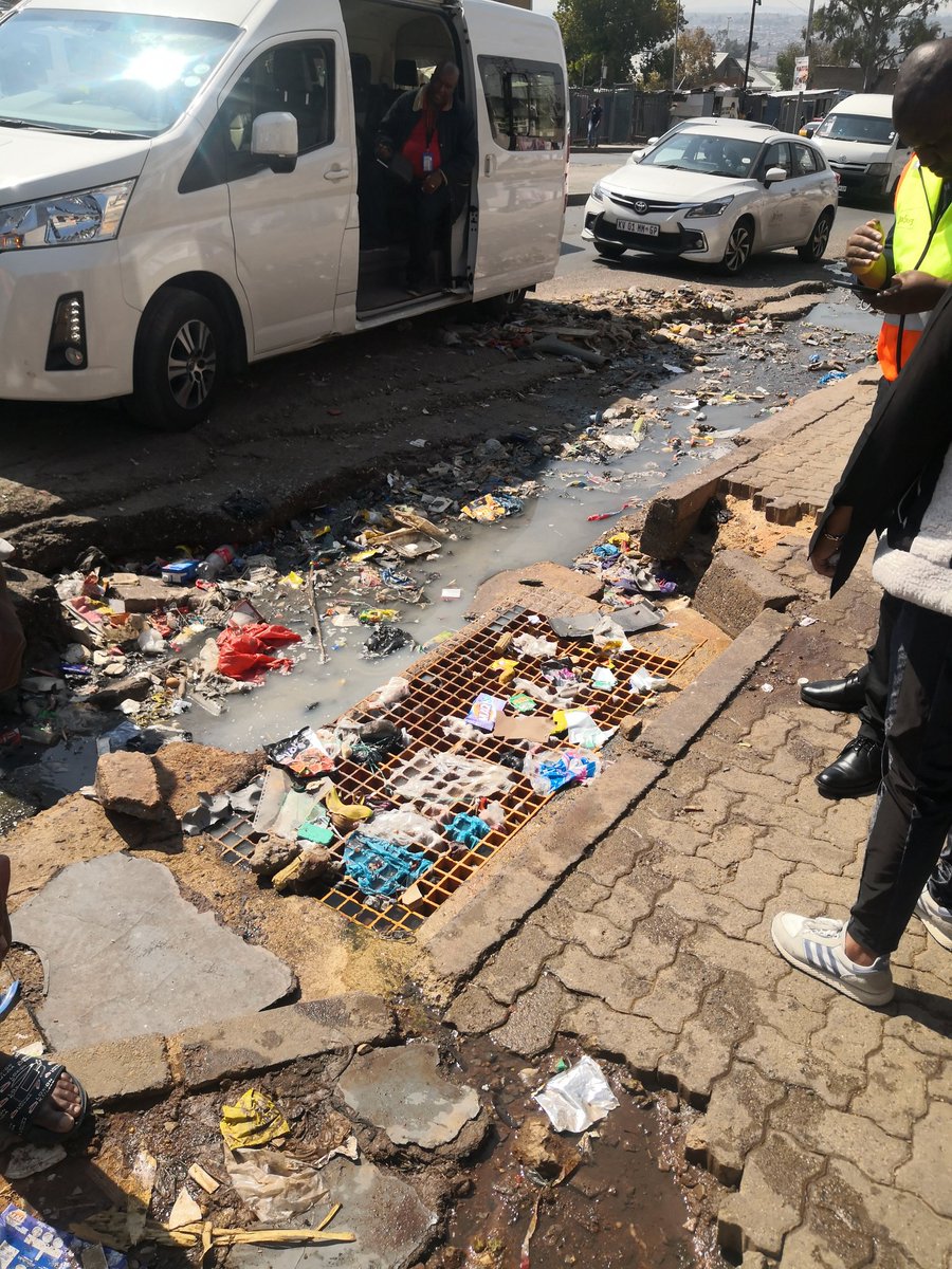 Community members have blocked the drainage system as they dump all kinds of waste damaging the sysyem. #KleenaJoburg #WeServeJoburg #JoburgCares