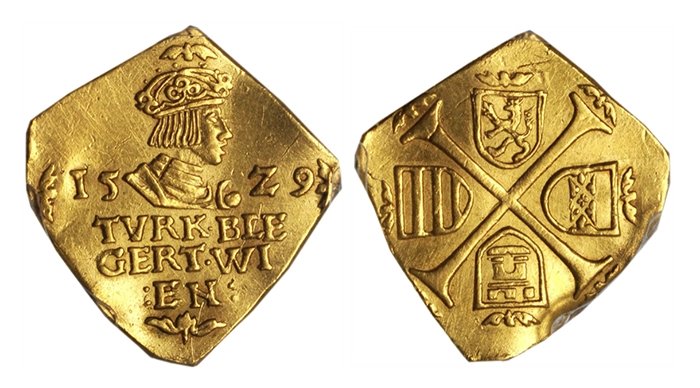 CoinWeek's tweet photo. During war, cities under siege have created coinage during the conflicts. Learn why here: https://t.co/DjSWxoBuLC
For #WorldCoinWednesday, Mike Markowitz dives into the history of siege coinage, with examples dating all the way back to the Roman siege of Jerusalem. #numismatics https://t.co/LeMzAP9MDR