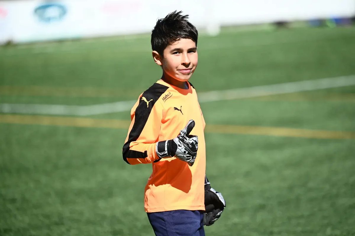 CFBMB's tweet photo. #CAMPIONS Aquest cap de setmana els nostres equips Benjamí A i Benjamí D de Vilafranca del Penedès es van proclamar campions de les seves lligues.

Enhorabona per la feina que heu fet Ferran, Marc, Redouanne i tots els jugadors i famílies! 💙🏆 https://t.co/7rcBJbTUNi