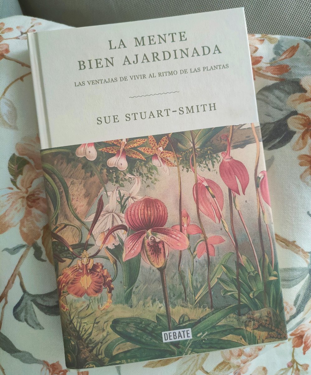 Editorial Debate (@debatelibros) on Twitter photo Cuenta <a href="/suestuartsmith/">Sue Stuart-Smith 💙</a> en «La mente bien ajardinada» que a finales de la I Guerra Mundial Winston Churchill dijo al poeta inglés Siegfried Sassoon: «la guerra es la ocupación normal del hombre».
Para luego matizar, mientras asía su inevitable puro: «la guerra y la jardinería». Cuenta <a href="/suestuartsmith/">Sue Stuart-Smith 💙</a> en «La mente bien ajardinada» que a finales de la I Guerra Mundial Winston Churchill dijo al poeta inglés Siegfried Sassoon: «la guerra es la ocupación normal del hombre».
Para luego matizar, mientras asía su inevitable puro: «la guerra y la jardinería».