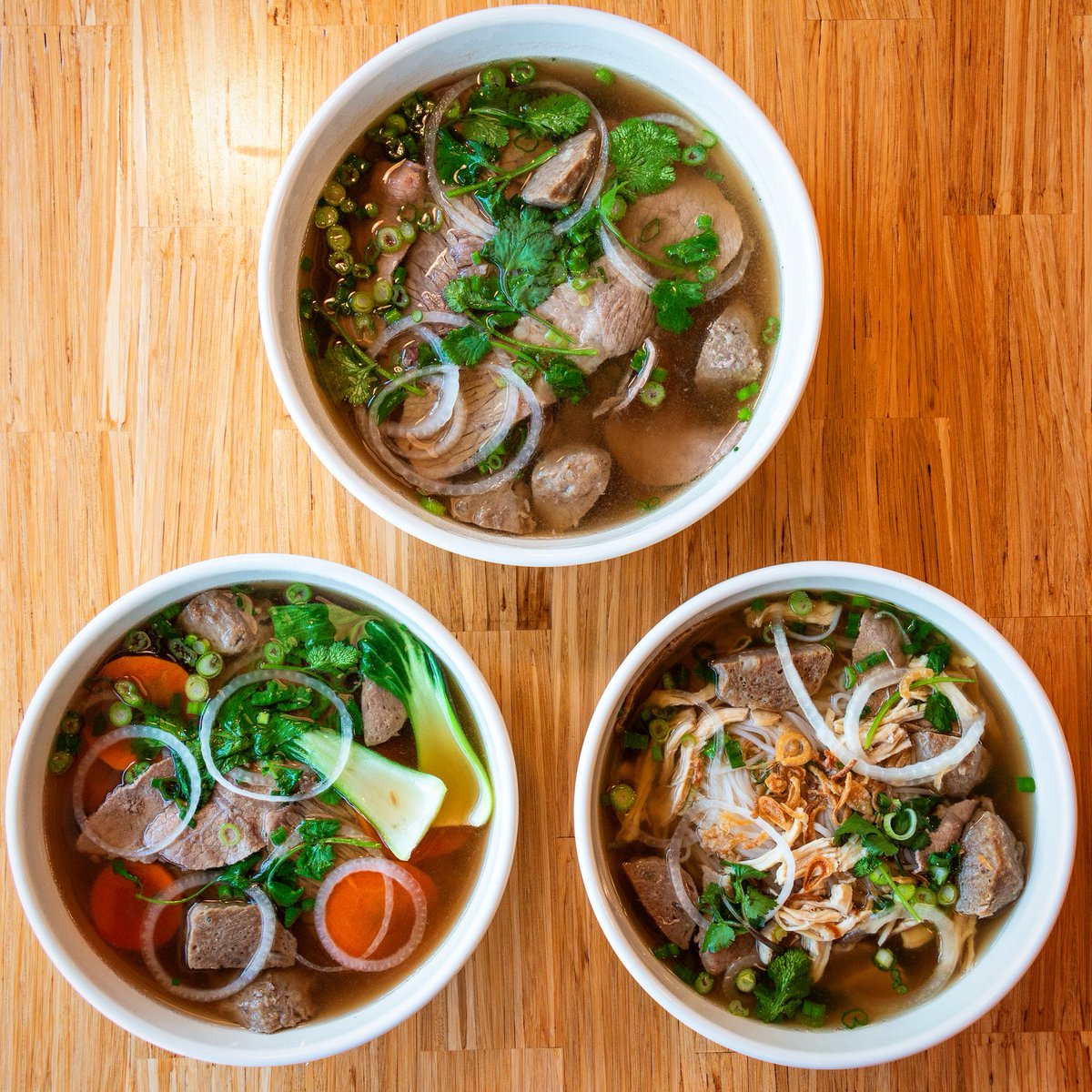 Choose Your Bowl❗️

1️⃣ King Pho Bowl
2️⃣ The Hangover Cure
3️⃣ What The Pho?!

#vietnomz #signaturebowls #kingphobowl #thehangovercure #whatthepho #pholandocity #orlandofoodie