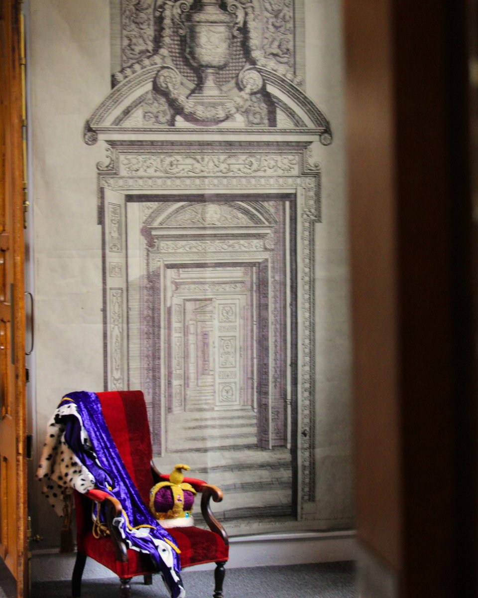 ushawdurham's tweet photo. Alongside our exhibition, younger children can get a taste of #Versailles as experienced by #LouisXIV, by dressing up in royal finery and re-enacting a mini-banquet, in our engagement corner complete with hobby horses! ๐
Discover: https://t.co/uDD3q55V6H #ThePowerOfImage https://t.co/4TNQ3x8ylI