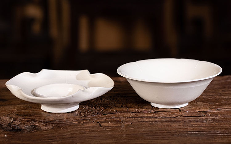 jackree88's tweet photo. Qing dynasty porcelain flower mouth marquee

View auction details, art exhibitions and online catalogs; and collections of contemporary, impressionist or modern art, #Asian antiques #Chinese art.

https://t.co/hbUlQ83qU4

#Chineseauction #artauction #liveauctioneers https://t.co/rYORNK4EKi