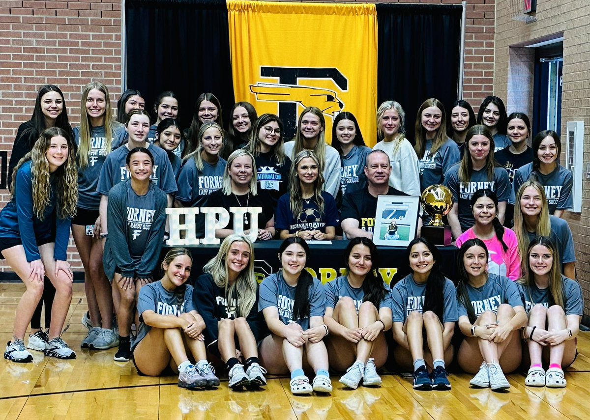 ⭐️💙Congratulations to Senior Madison Nance on your commitment to play college soccer at Howard Payne! We are so proud of you! 💙⭐️ @hpuwsoc <a href="/ForneySoccerLRS/">LadyRabbitSoccer</a>