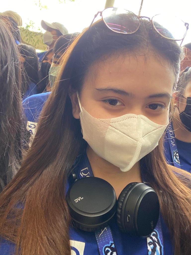 Torresddjs's tweet photo. wait, habol ko lang saglit.🏃‍♀

#ATINKuharili https://t.co/laxznExbZo