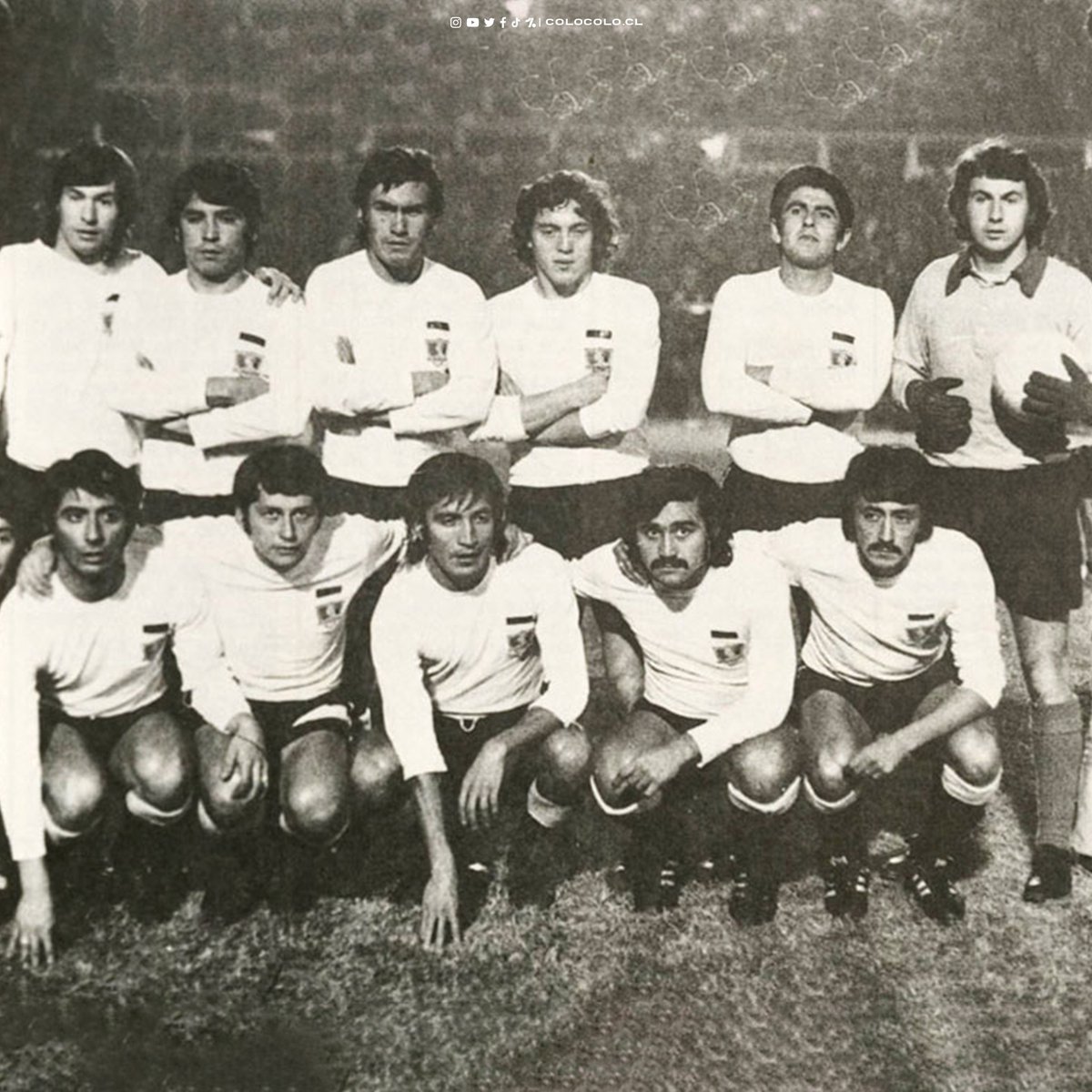 ColoColo's tweet photo. 🎞️ 98 años con 𝐓𝐀𝐍𝐓𝐀 𝐇𝐈𝐒𝐓𝐎𝐑𝐈𝐀. 
 
#AniversarioColoColo ⚪️⚫️ https://t.co/mc8Z4mW1Sk