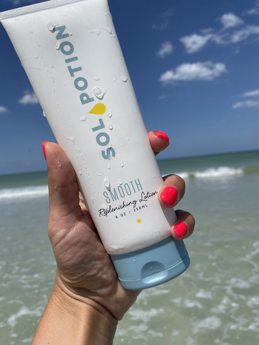 SolPotion's tweet photo. SALE 25% off Smooth Daily Moisturizer -  Keep your spray tan looking fresh and lasting longer. Use Code SMOOTH25 🏖️ - https://t.co/JByTJlbkyW https://t.co/UaJtBtHcZp