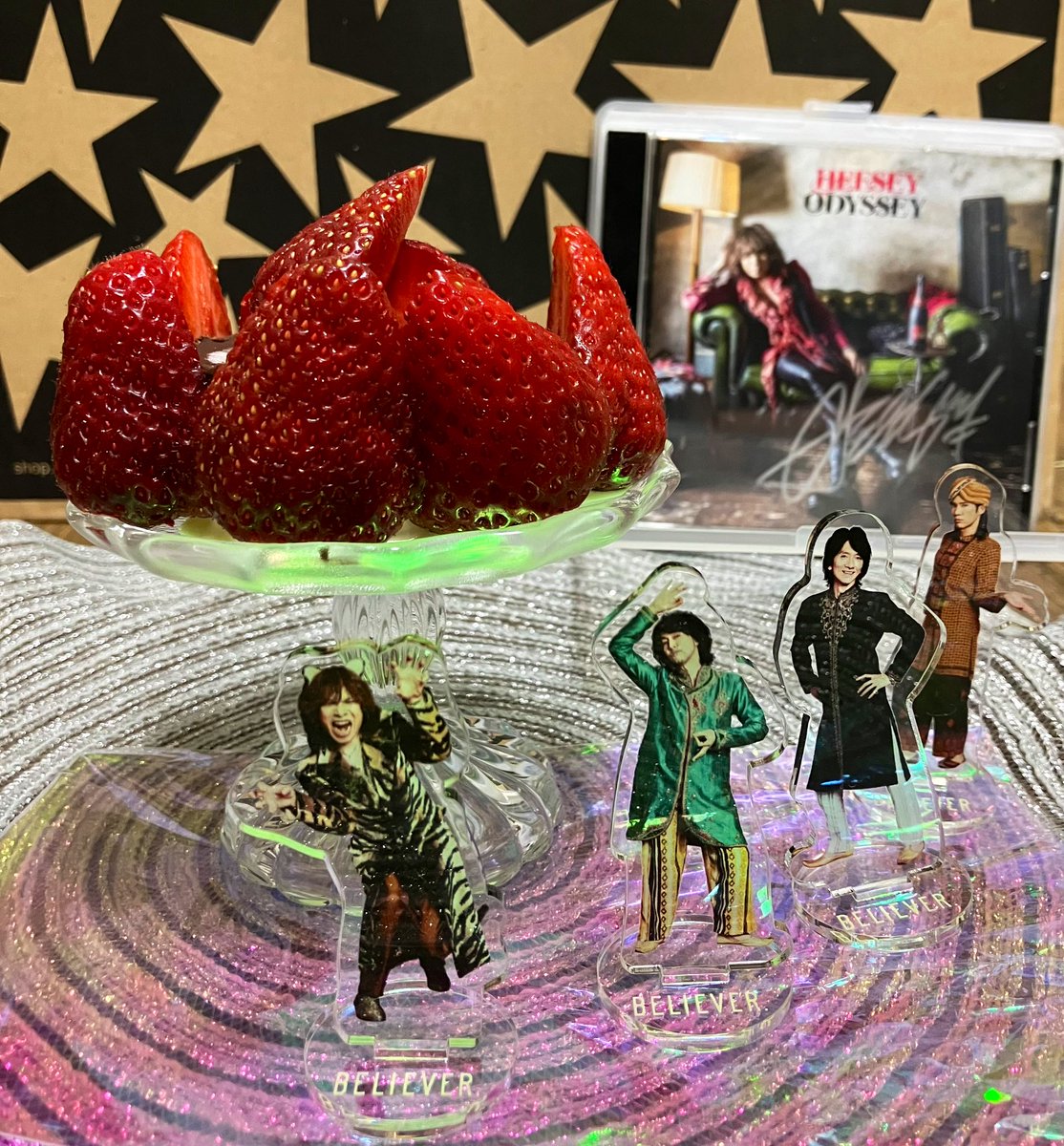 daigoikejks's tweet photo. ㊗️ヒーセお誕生日おめでとうございます🎂
本当は紅いケーキを用意したかったんだけど買いに行けなくて真っ赤な🍓とベリーなハーゲンダッツでお祝い💓
ますます元気でブリンブリンでいてくださいね🫶

#ヒーセ誕生日おめでとう
#4月19日はよーいちくんの日
#HappyReBirthday
#ヒーセ還暦祭 https://t.co/aKnuuFQYlH