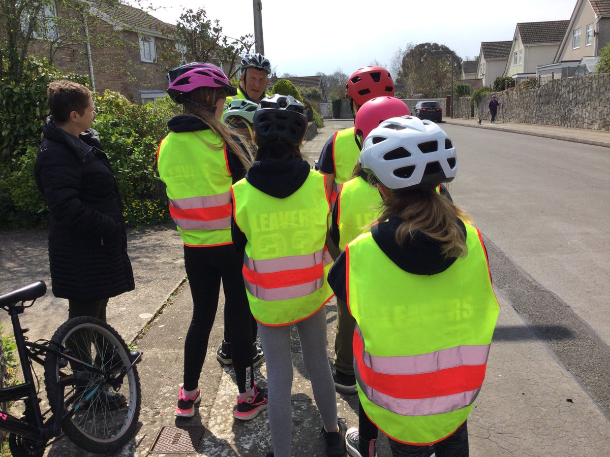 ysgolyddraig's tweet photo. #yr6 #cyclingproficiency Day 3 Out on the road! Practising U-turns, junctions and overtaking parked carsβ¦.well done all! https://t.co/INi4GKpWnY