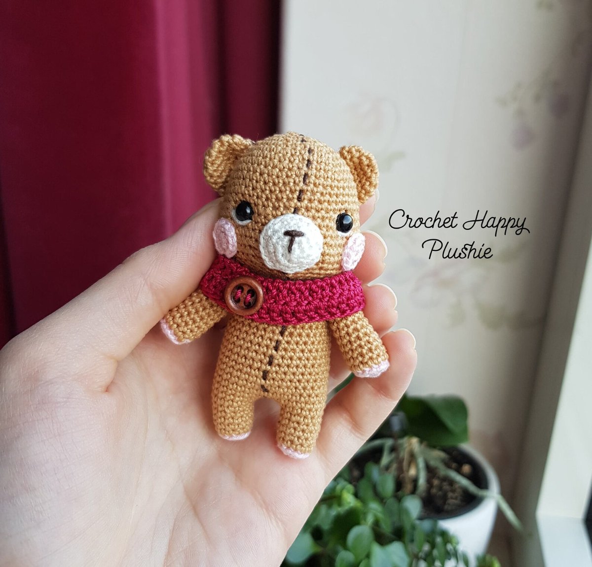 Creating #amigurumi bears is one of my favourite ways to show love to the special people in my life.🐻 What do you enjoy creating for others?
Link to #crochetpattern: etsy.me/3Acb3ha
#diy #amigurumis #etsy #handmade #kawaii #art #handmadeart #teddybear #howtocrochet