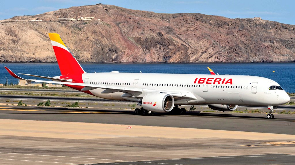 OnBoardHD's tweet photo. ¡¡Ojo al poker A350 que ya están confirmados para este Otoño-Invierno en el canal!!
[Todos en vuelos de largo-radio] https://t.co/FQypkNaovC
