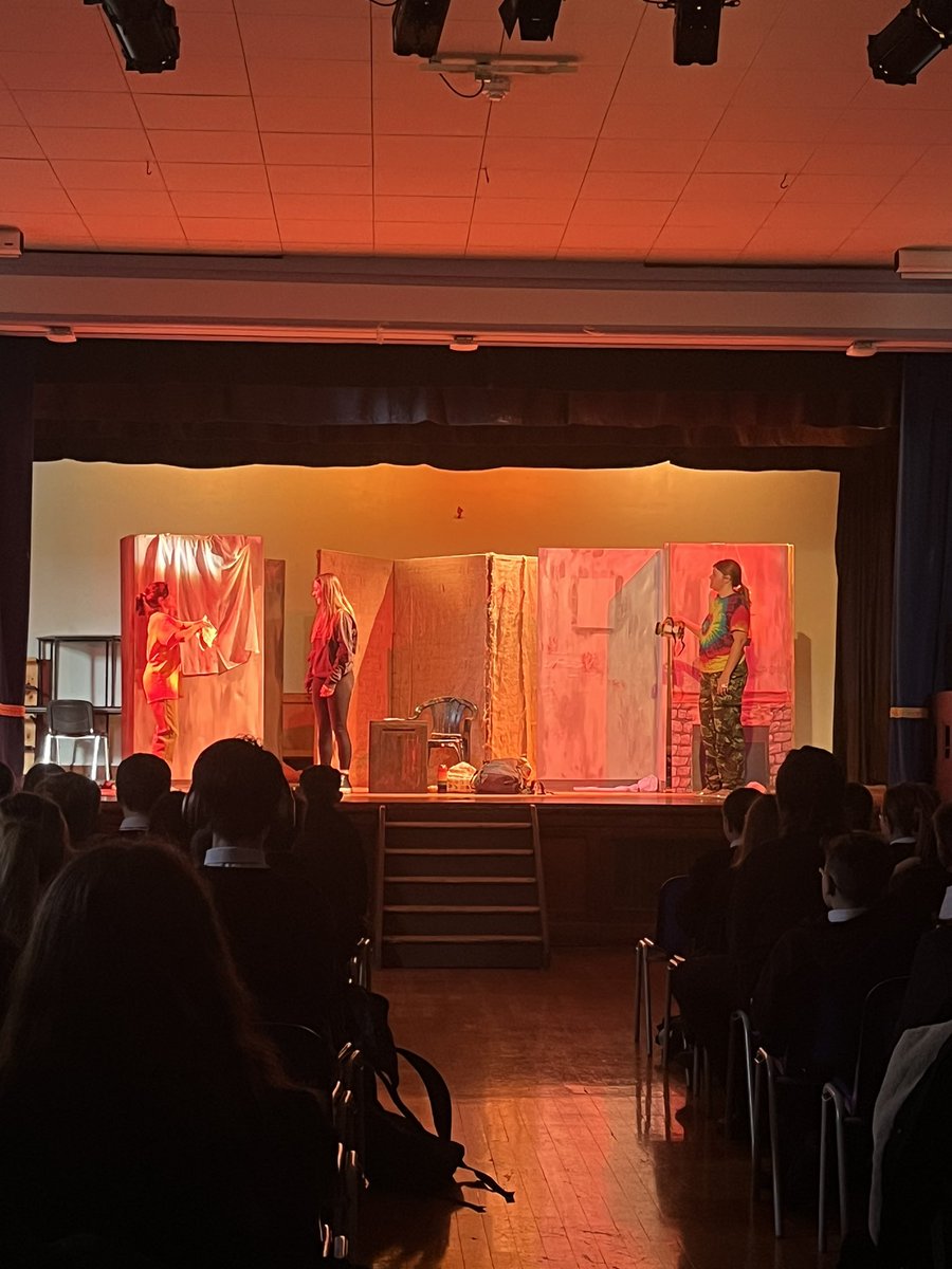 PenicuikML's tweet photo. Thank you so much to @OnattiProdsLtd for performing La Maison Hantée 🏚️ for S1 &amp; 2 this morning! Very funny &amp; a great experience for our students as the play was 100% in French - well done to our star volunteers for getting up on stage as well! https://t.co/LDotpC815j