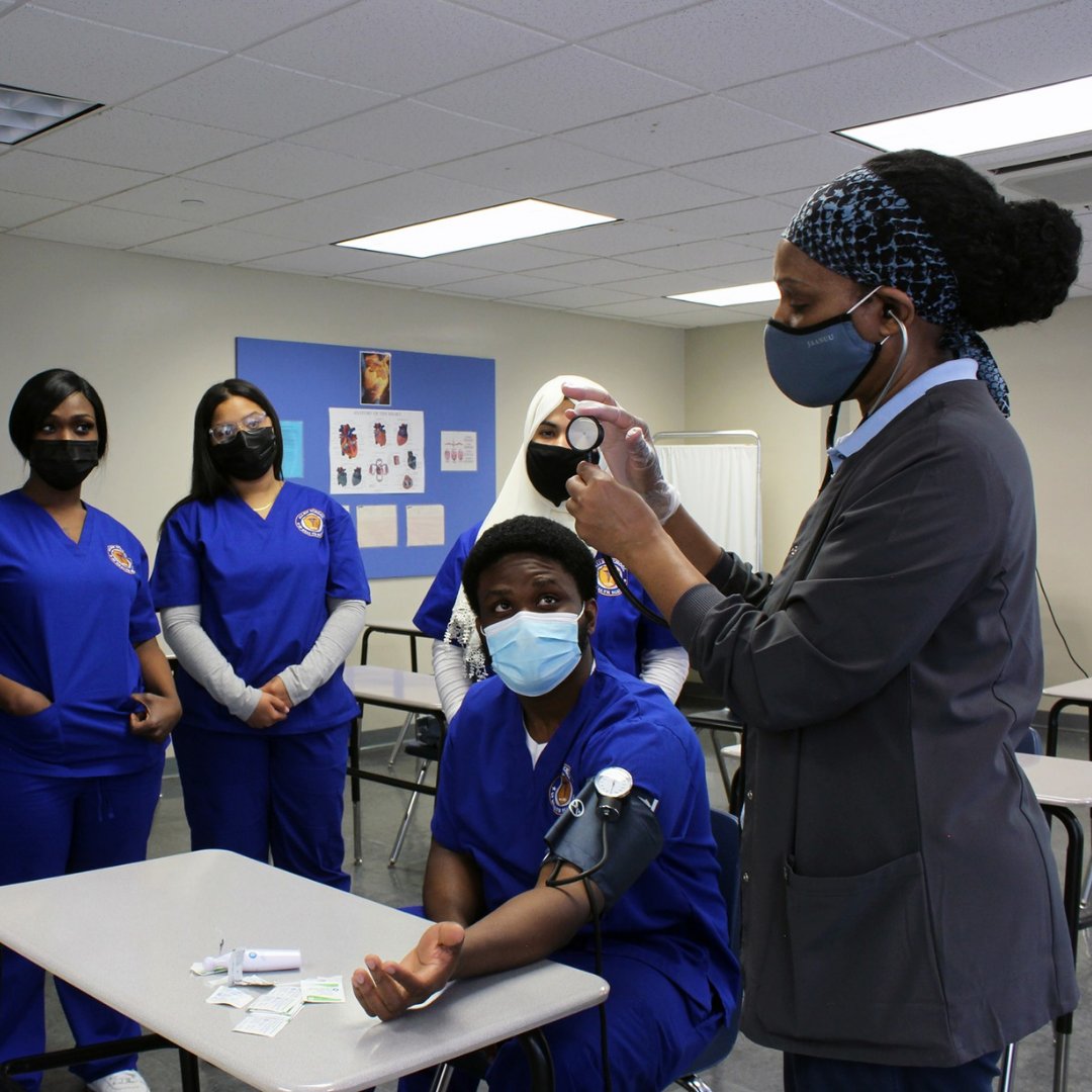 Allen_School's tweet photo. In-person learning gets you prepared for real-world situations. Visit https://t.co/ZgQy6m0Etn to get ahead and prepared for a #career in the #Healthcare field. 👩‍⚕️✅⚕️ENROLL TODAY at https://t.co/ZgQy6m0Etn or by giving us a call at (888) 620-6745! Classes starting soon! https://t.co/PNVHMxlC1c