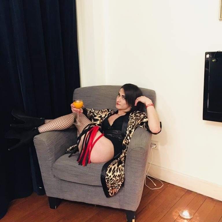 Iremcan44221709's tweet photo. #eskisehircd 
#eskisehirtravesti 
0507.260.80.68 https://t.co/PswKkywSGq