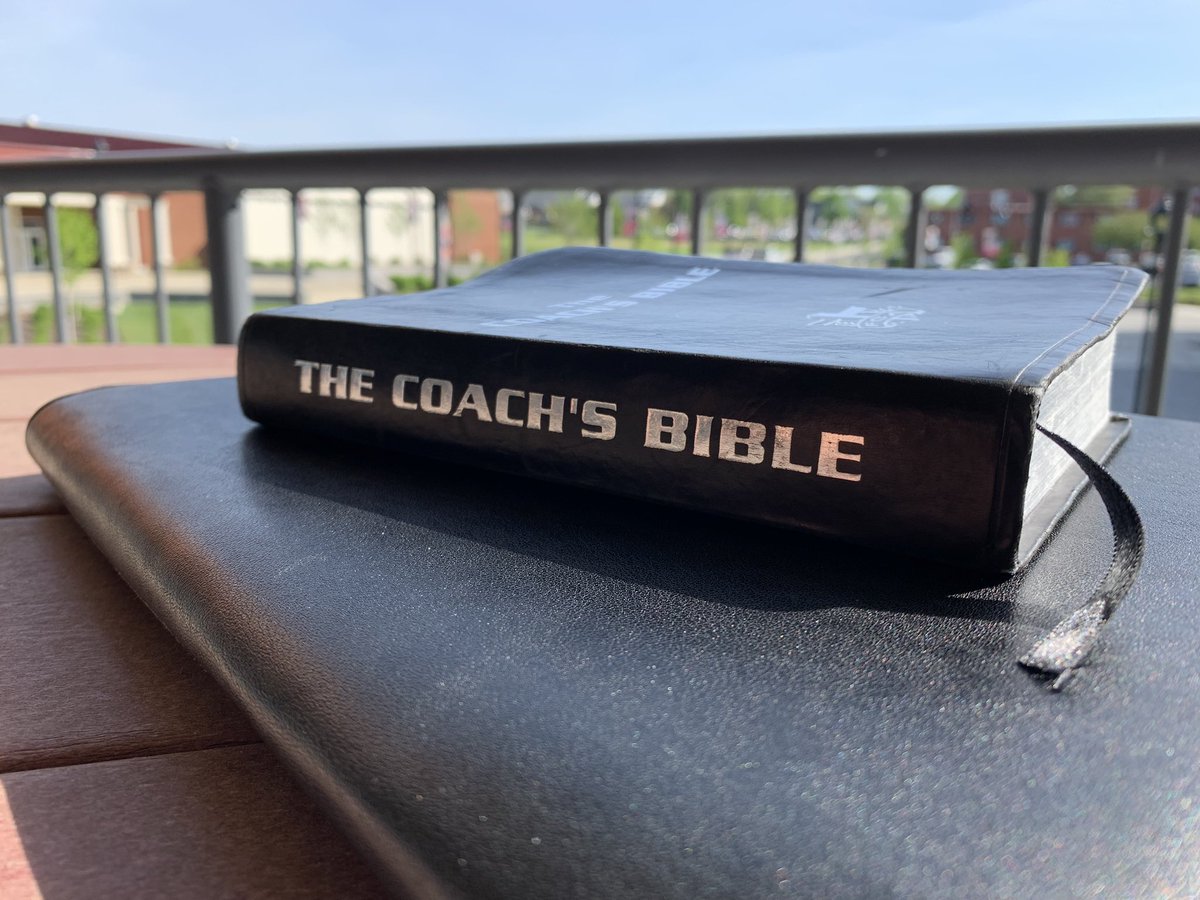 CoachAtwood23's tweet photo. The Lord has something special planned tonight!! Fields of Faith right in front of the stadium! Let’s end the semester on a high note! #DoNotBeAfraid https://t.co/lQG5na9JtB