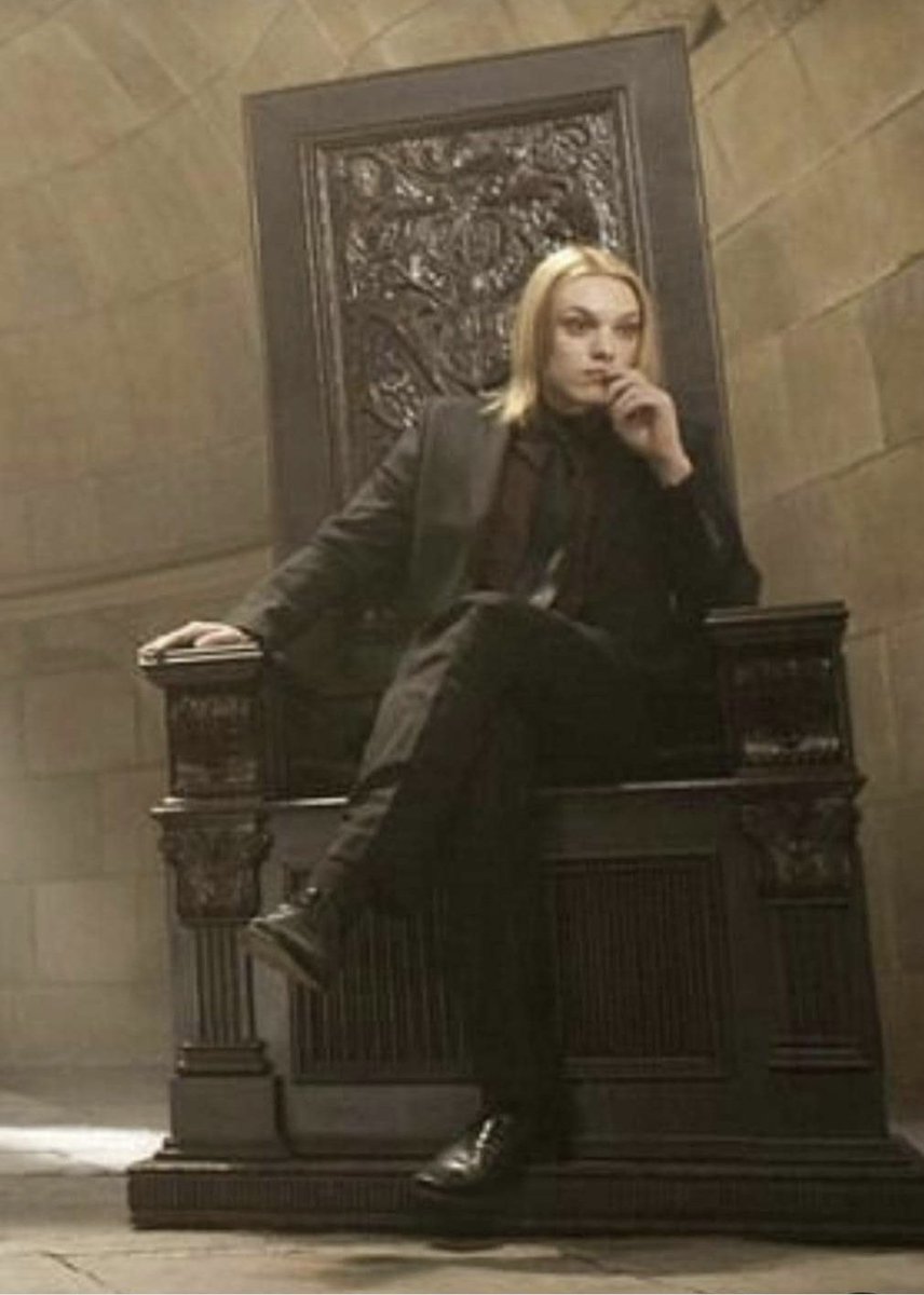 Megan🥀caius volturi's wife tweet media