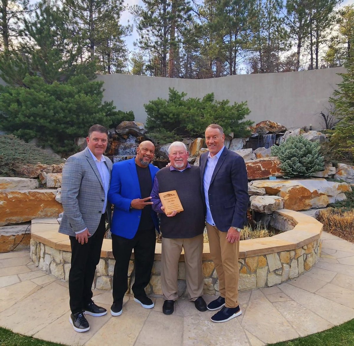 CreekFB's tweet photo. Congratulations to Coach Zajac for receiving the Longevity Award for 50+ years of coaching at the CHSCA awards banquet! Coach Zajac has made a difference in countless lives! Creek Football is very honored to have you as our coach and is so proud of you! ❤️ https://t.co/1KoNYY0lPY