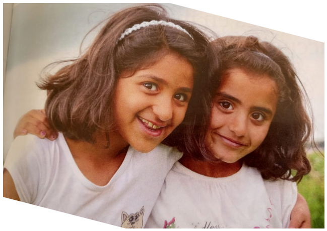 Venez échanger sur le lien que vous faites entre vie concrète, et spiritualité
à la Comédie (1er étage) 3 place du Théâtre où chacun paiera sa consommation.
Ce vendredi 5 mai de 18h à 19h30 (accueil dès 17h45) :
Pauvretés &amp; spiritualité

forms.gle/QFmjGxgChYmY1Z…