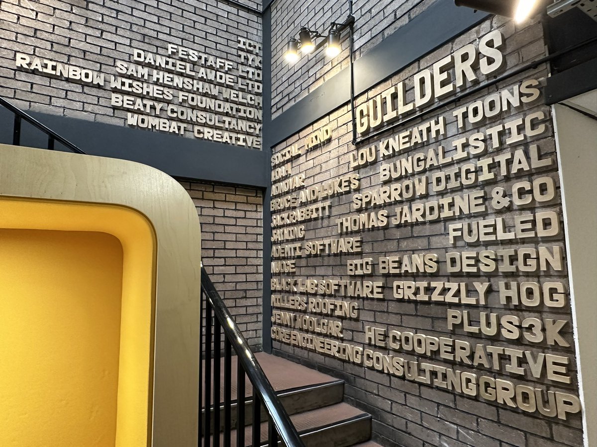 guildcarlisle's tweet photo. We have Just added more names to our wall 😄If you would like to join our growing community don’t hesitate to get in touch or check out our website https://t.co/PvNxTh0F4C
#lovewhereyouwork #coworking #coworkingspace #hotdesk #officespace #meetingroom #businesscommunity #carlisle https://t.co/9fVDlvAt5H