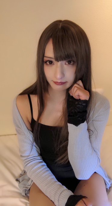 普段より強めのメイクになってます✨  #女装 https://t.co/jRvhKRvgal<a href="/tag/%E5%A5%B3%E8%A3%85"class="tags">#女装</a>