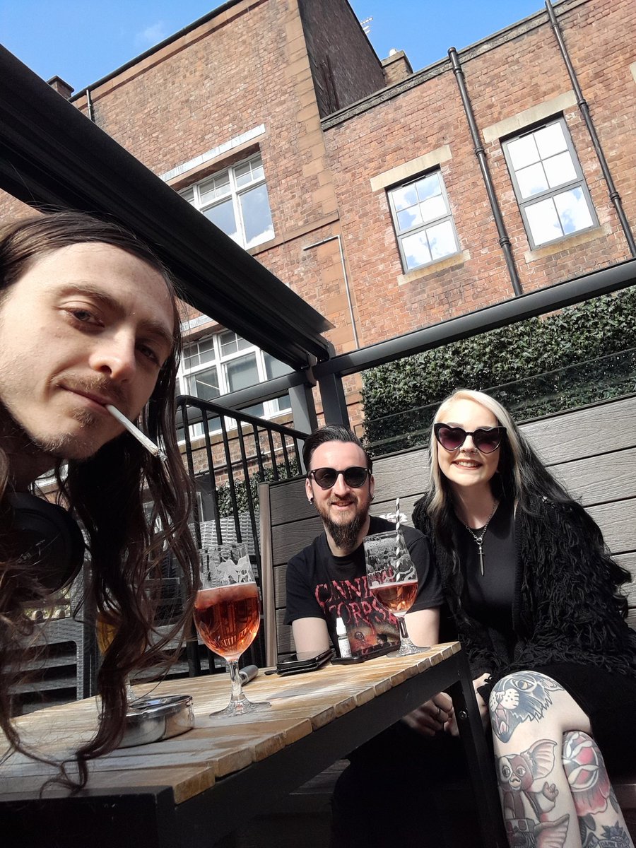 AlexR443's tweet photo. It's GIG DAY https://t.co/GdcOq33rPv