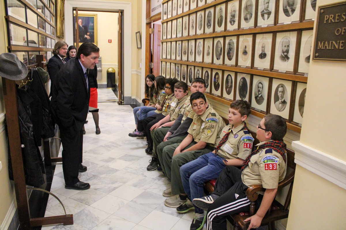 The Scouts of Troop #193 in Limestone got up at 5:15 AM yesterday and came all the way down to Augusta to serve as honorary pages for the day!  

Nothing makes my day like showing young folks from the County what goes on at the State House.