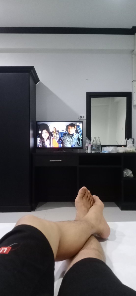 pom_kid's tweet photo. นอนหนาวคนเดียวที่เมืองสกล มาเด้อไผฮ้อน https://t.co/JKQC4irkCG