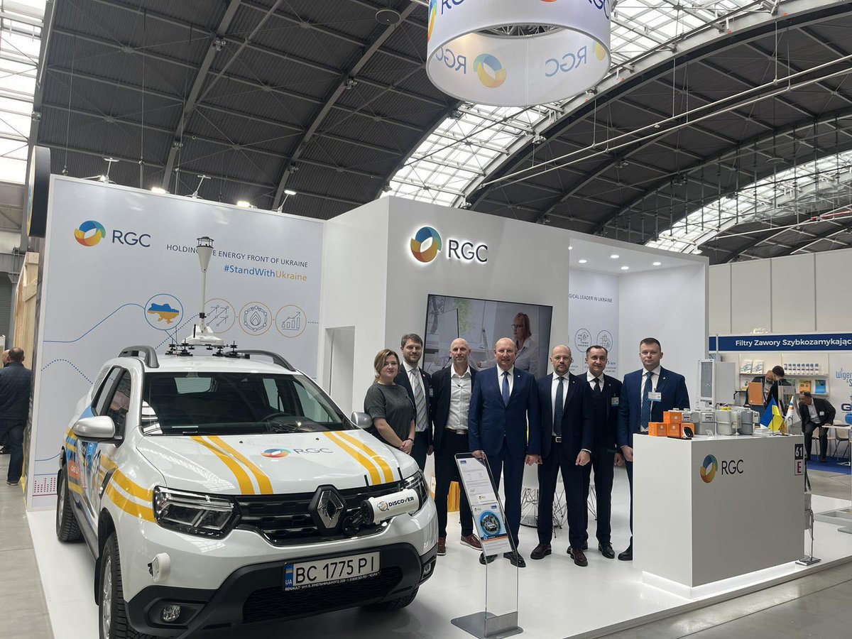 GasRegional's tweet photo. 🔥Regional Gas Company began working at the international gas exhibition Expo-Gas, held in the Polish city of Kielce. Oleksiy Tiutiunnyk, CEO RGC, leads the Ukrainian delegation. https://t.co/yHm5pTqP9c