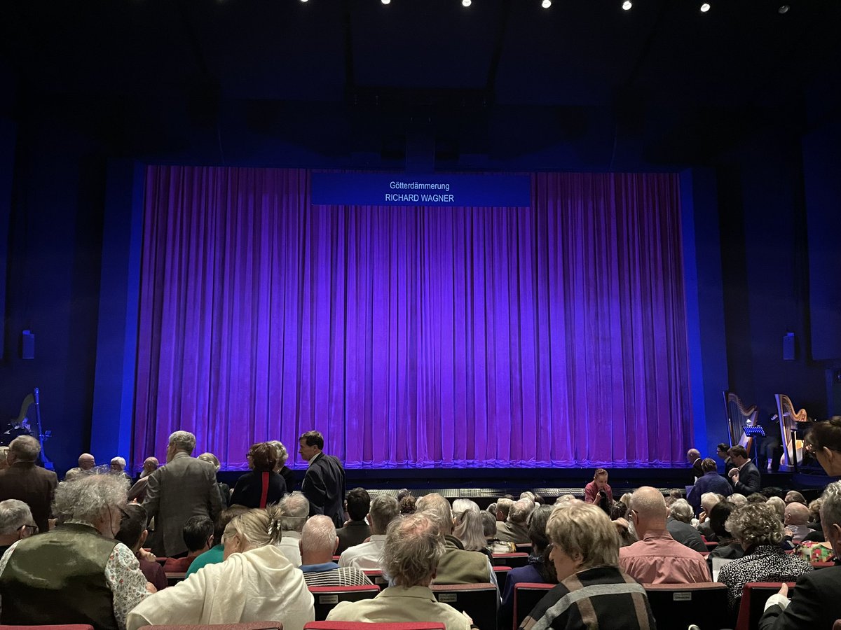 eiX60202646's tweet photo. Saving the best for last. Never has this been more apt than on Sunday's performance of Götterdämmerung at the Ulumbarra Theatre. Each Act got better & better. My earlier misgivings about Brad Daley (Siegfried) & Antoinette Halloran (Brunnhilde) were tossed aside. -/2 https://t.co/IVFzRletzL