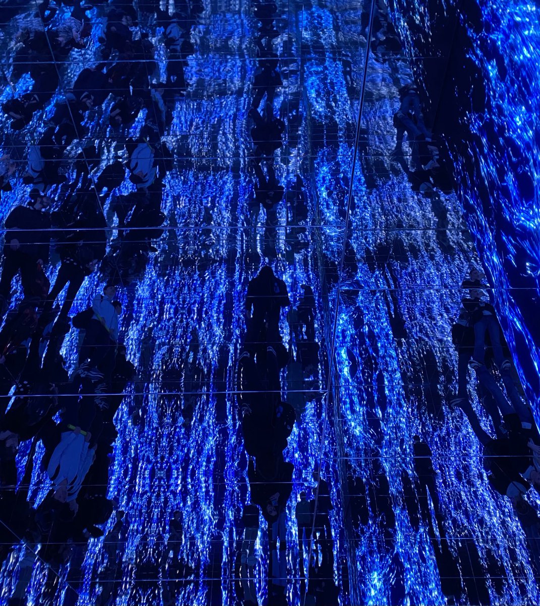 alicerawsthorn's tweet photo. Thank you #Zero and ⁦@Kia_Worldwide⁩ for inviting me to discuss design, nature and landscape with #BasSmets yesterday at Museo dells Permanente in Milan and to Line Ukrika Christiansen for be deft moderation. https://t.co/qQYeQuznTE