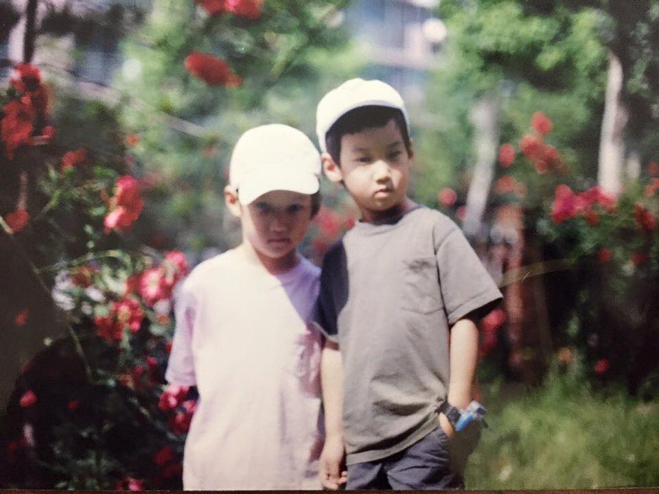 tweetbrandon's tweet photo. @doobintwt A few w/ him and his brother...
#voteforkamden #boysplanet d/l #mnetplusapp now & vote before the end of today (4/20) & again, VOTE for Kamden Na! https://t.co/AxOPDDrrQ2