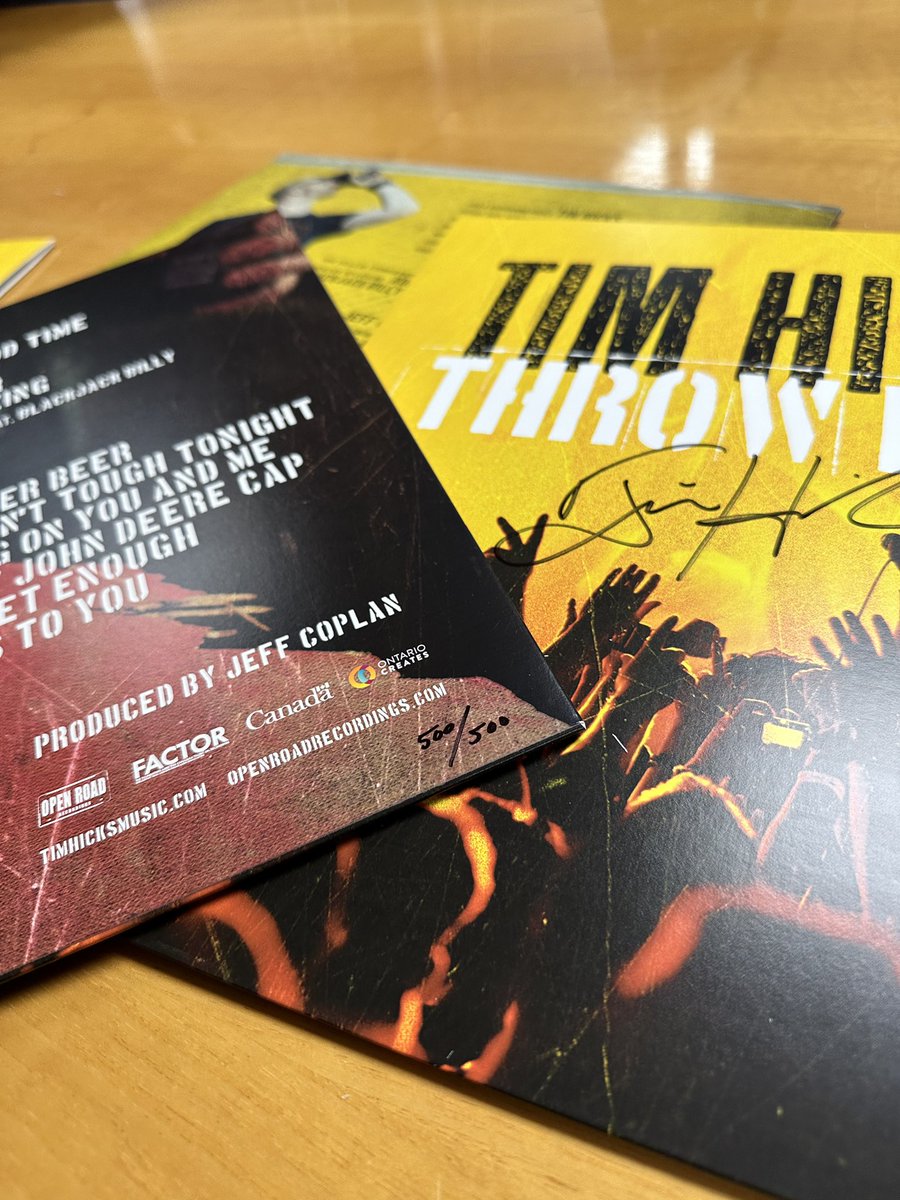 timhicksmusic's tweet photo. This Satudsay I will officially be a part of @RSDCanada, and we’re releasing special edition VINYL copies of the original “Throw Down” album, pressed on YELLOW vinyl- super cool right?! I’ll also be hitting up a few record stores in Burlington, Hamilton, and Oakville... https://t.co/uHATESo6m0