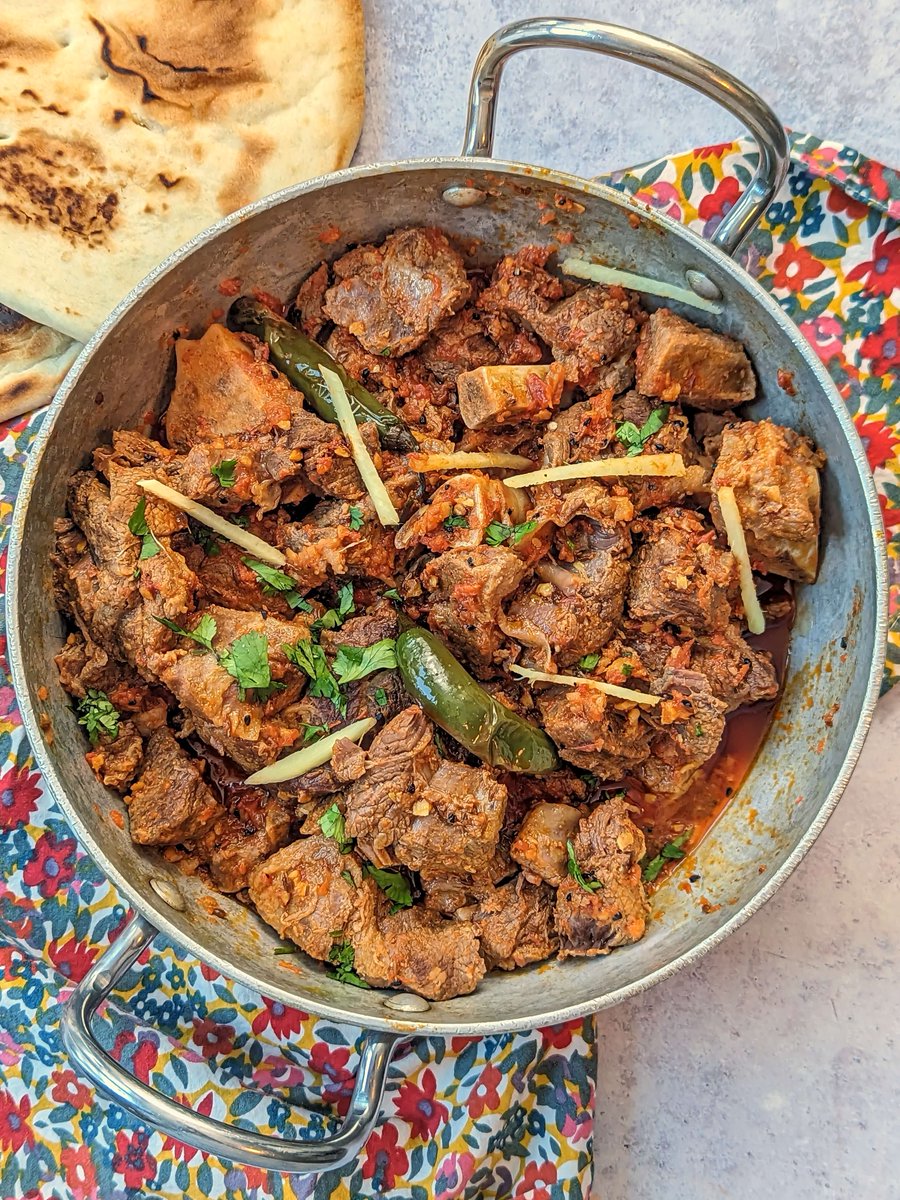 JamilGhar's tweet photo. With Eid this Friday, join us in celebrating with one or more of these tasty #Eid  #Recipes , like this Karahi Gosht!
https://t.co/qo5z47S1Ny https://t.co/NIAtOtFXMH