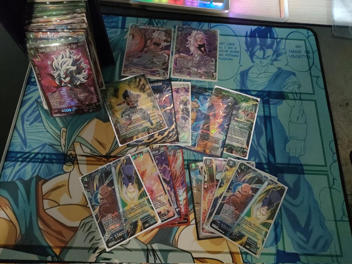 dbs_tcg's tweet photo. Volvemos a las andadas con un nuevo directillo en voggt este domingo a la noche! Tendremos nuestra primera rifa donde hay premio asegurado! Y por supuesto reírnos un rato que eso siempre es bueno! Nos vemos a las 21:30

Hasta ese día los números podréis comprarlos en la app! https://t.co/Nwo1X7NPqH