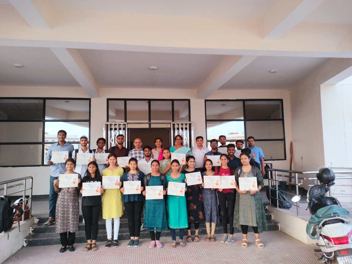 shahnajk583's tweet photo. unit camp
Certificate distribution in department of commerce ❤️
@nssggcuCG @ggv_smc @chakrawalalok @GovernorCG @NssChhattisgarh @askabir_ @NSSRDBhopal  @_NSSIndia @NssrdB @YASMinistry  @pankajsinghips @PMOIndia  @Nyksindia  @ianuragthakur @umeshpansari1 @pibyas @sanjayavin https://t.co/9s8OGcIM8w