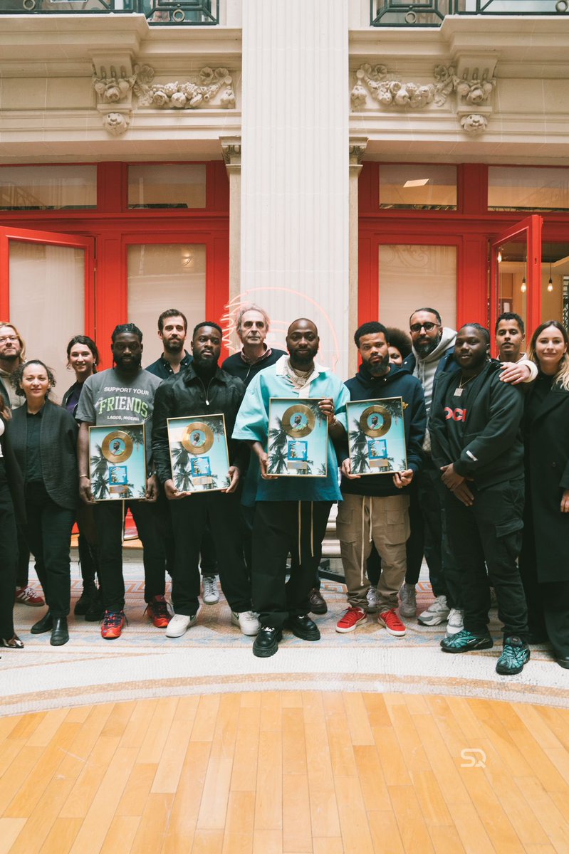 davido's tweet photo. Paris you were amazing. Beyond thankful for the hospitality and the blessings that came! We just got a plaque for FALL.

Keep it going with TIMELESS ⏳ https://t.co/wmReCpry8i
