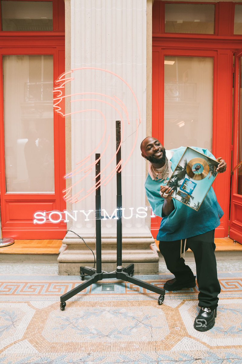 davido's tweet photo. Paris you were amazing. Beyond thankful for the hospitality and the blessings that came! We just got a plaque for FALL.

Keep it going with TIMELESS ⏳ https://t.co/wmReCpry8i