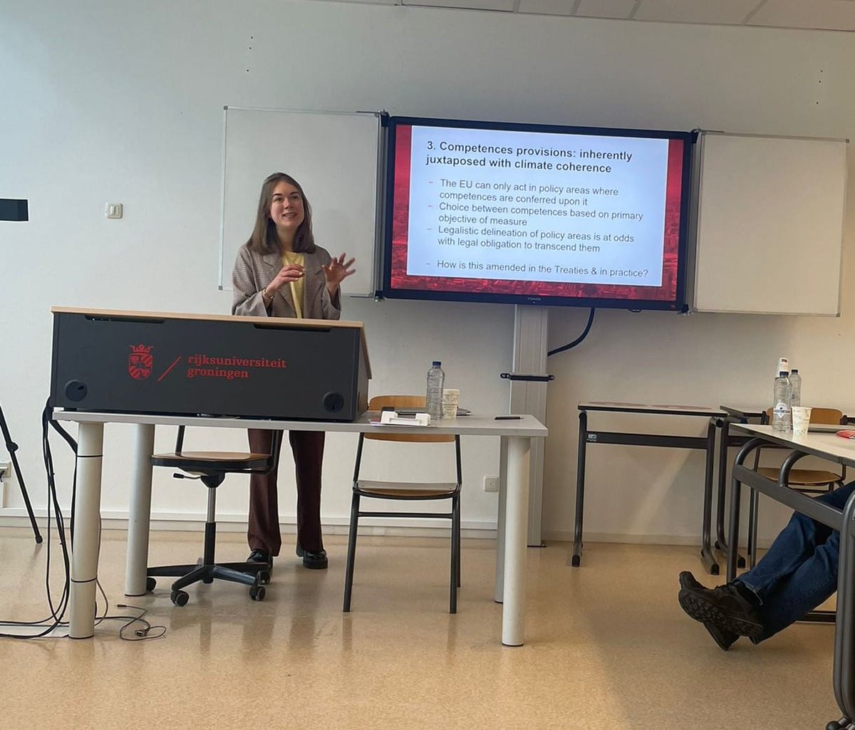 CityLaw_ISEL's tweet photo. 👏During City-Groningen Research Exchange on @GlobalGoalsUN @Sustain_City our PhD student @empandermaat presented her research on #EU climate law competences &amp; coherence.⬇️

We can't wait to welcome @Groningen_EULaw researchers at @CityLawSchool in June!

📷@jedodermatt https://t.co/SS1hjpBfrj