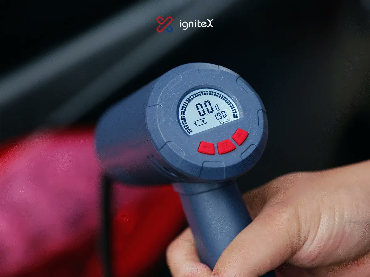IgniteXTech's tweet photo. Having a flat tire? As a multipurpose tool, IgniteX JS6 is small enough to take with you when you're on the go, a tiny yet powerful gadget for ultra-convenience.
#IgniteX #JumpStarter #InflatorPump #VacuumCleaner #WashingGun #LEDFlashlight #flashlight #car https://t.co/tqDX1Yj9Rr