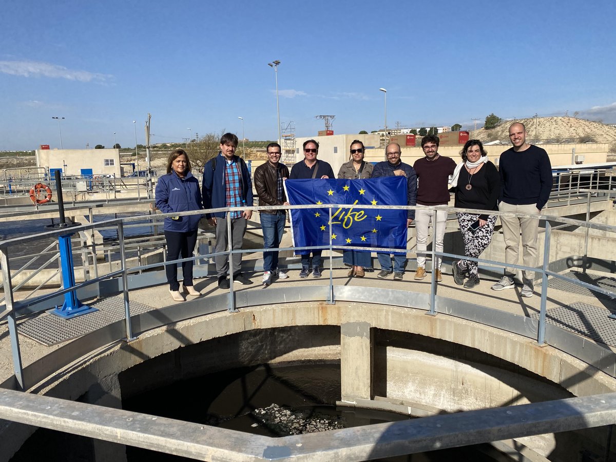 1ª Monitoring Meeting del #LifeWarriorEU, que busca garantizar la calidad del #aguaregenerada para usos agrícolas 👉 cetaqua.com/proyectos-dest…
Visitamos la EDAR Nueva Sucina para conocer los avances del proyecto junto a <a href="/EMUASA_Clientes/">Aguas de Murcia</a> y #Aquatec (@Agbar), liderado por Cetaqua.