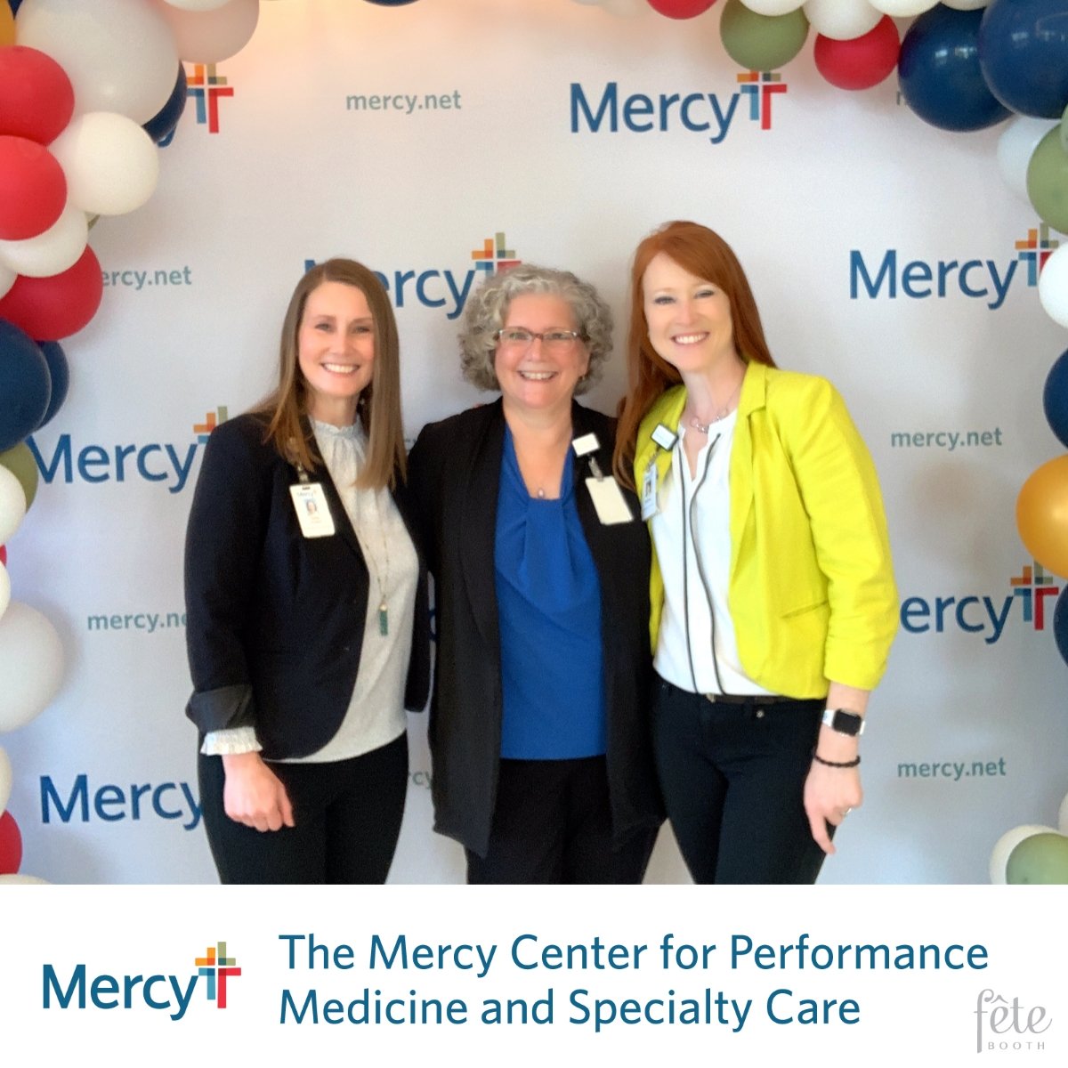 STLFrog's tweet photo. @mercysaintlouis blessing and ribbon cutting of new space at 40/270. https://t.co/JKfdex960E