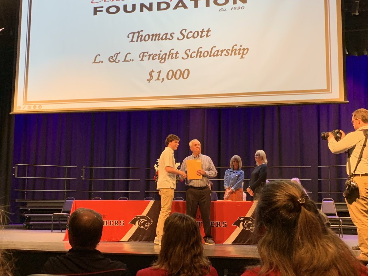 LLFreight's tweet image. L&amp;amp;L would like to congratulate CHS Senior, Keyton Scott as the recipient of the 2023 L&amp;amp;L Freight Scholarship.
