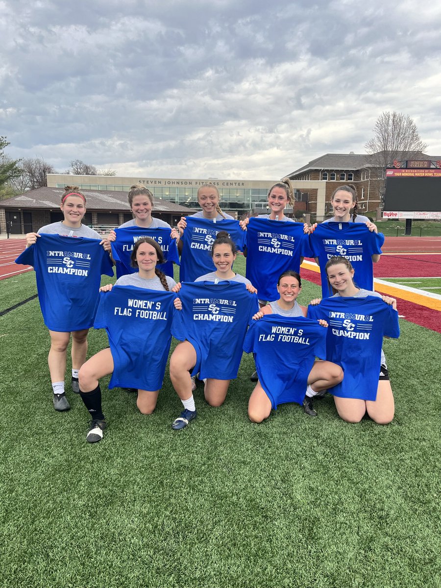 SC_intramurals's tweet photo. IM Spring Flag Football Champs🏈 @SimpsonCollege https://t.co/vHMlxZJT9d